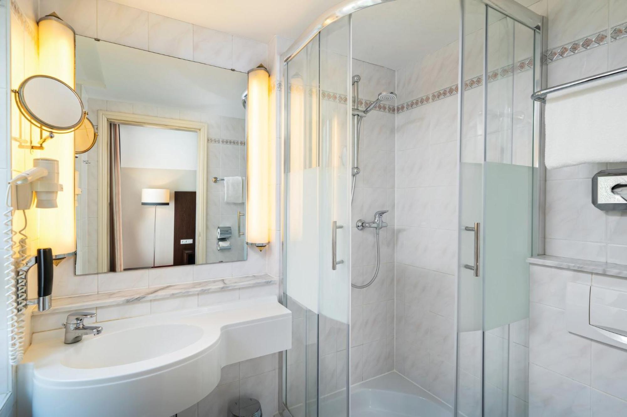 Leonardo Hotel Berlin Ku'Damm Luaran gambar